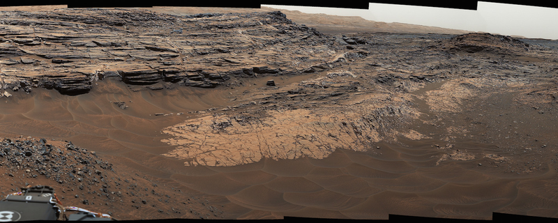 Illustration for article titled There's a Mystery Lurking in Curiosity's Latest Drillholes